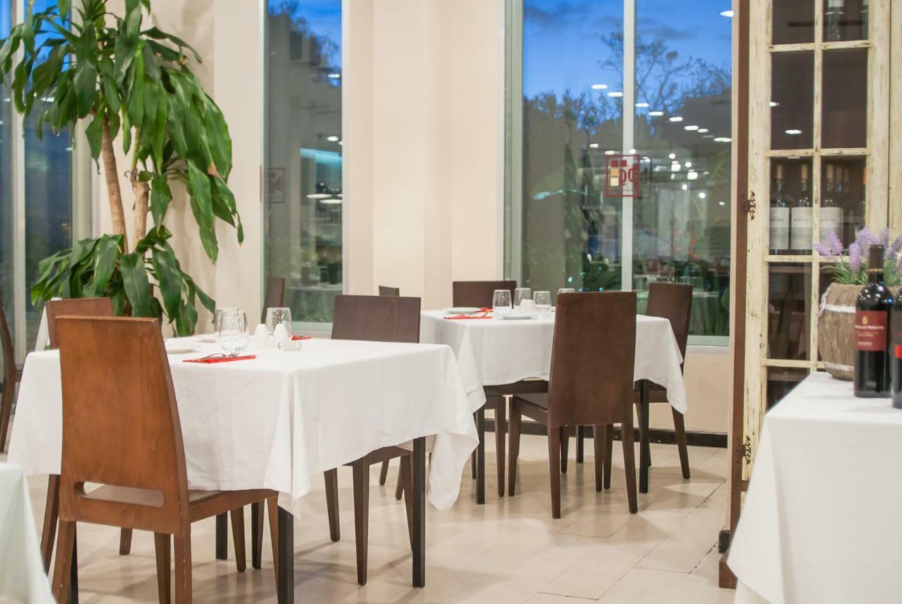 Ona Ogisaka Garden Aparthotel Denia Ngoại thất bức ảnh